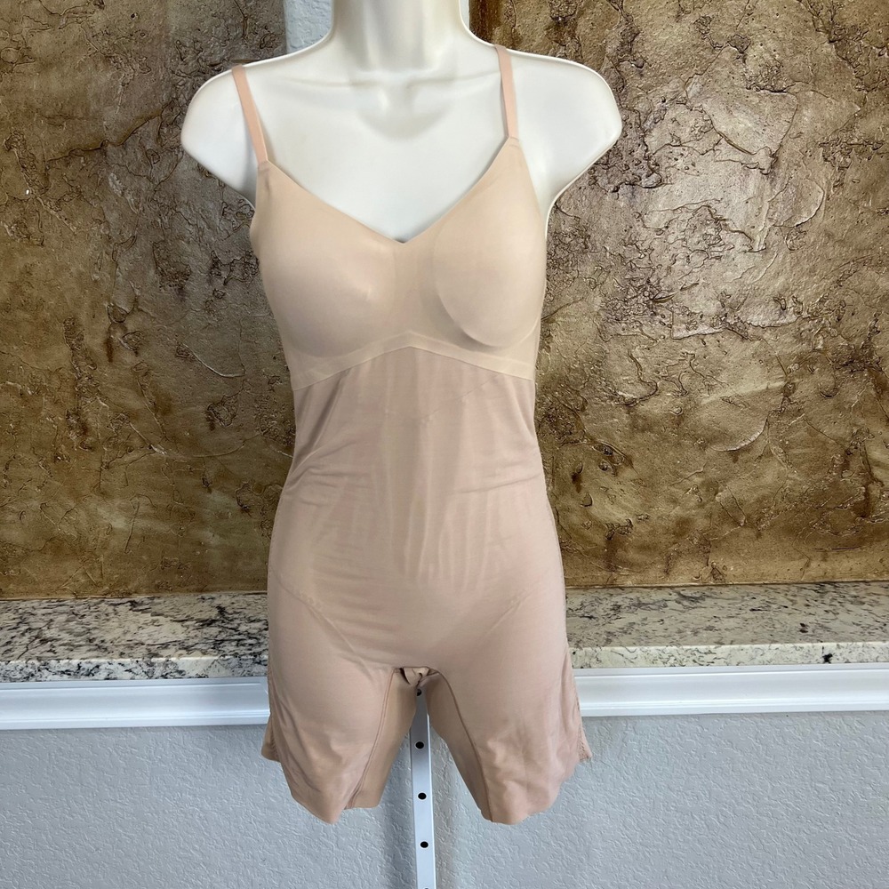 Honeylove SuperPower Mid Thigh Bodysuit Small Beige Shapewear Slimming Seamless